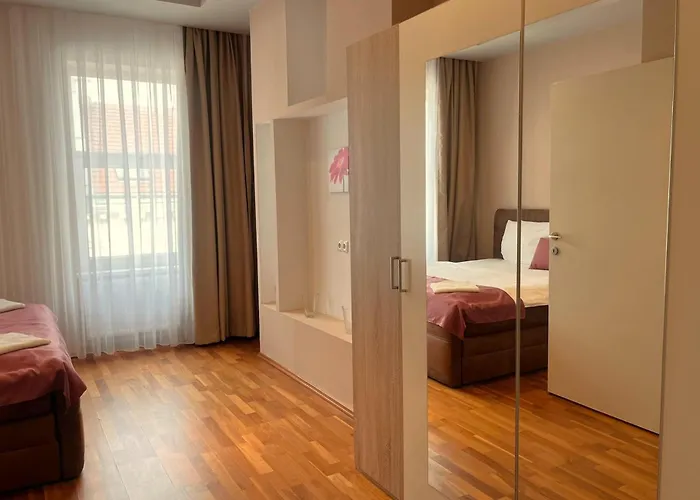 Aurellia Serviced Appartement