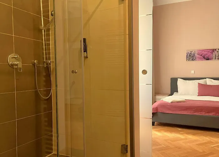 Aurellia Serviced Appartement
