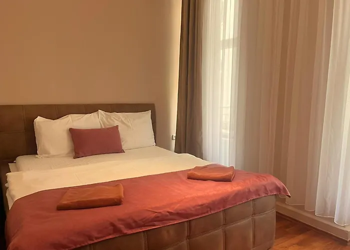 Aurellia Serviced Appartement